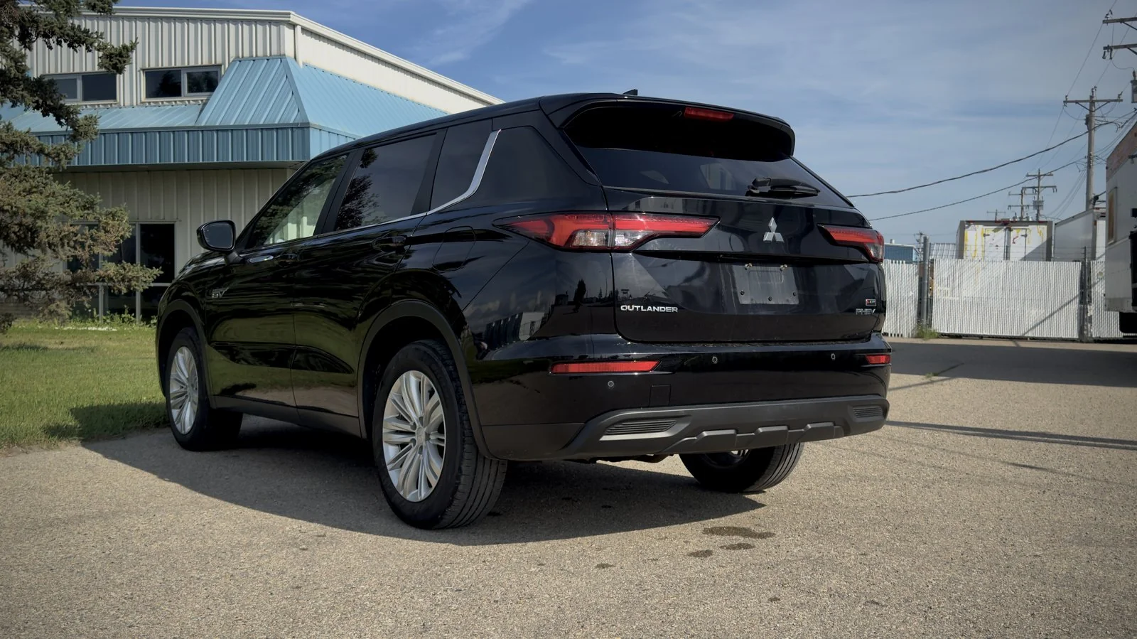 2023 Mitsubishi Outlander ES-PHEV used SUV thumbnail 5