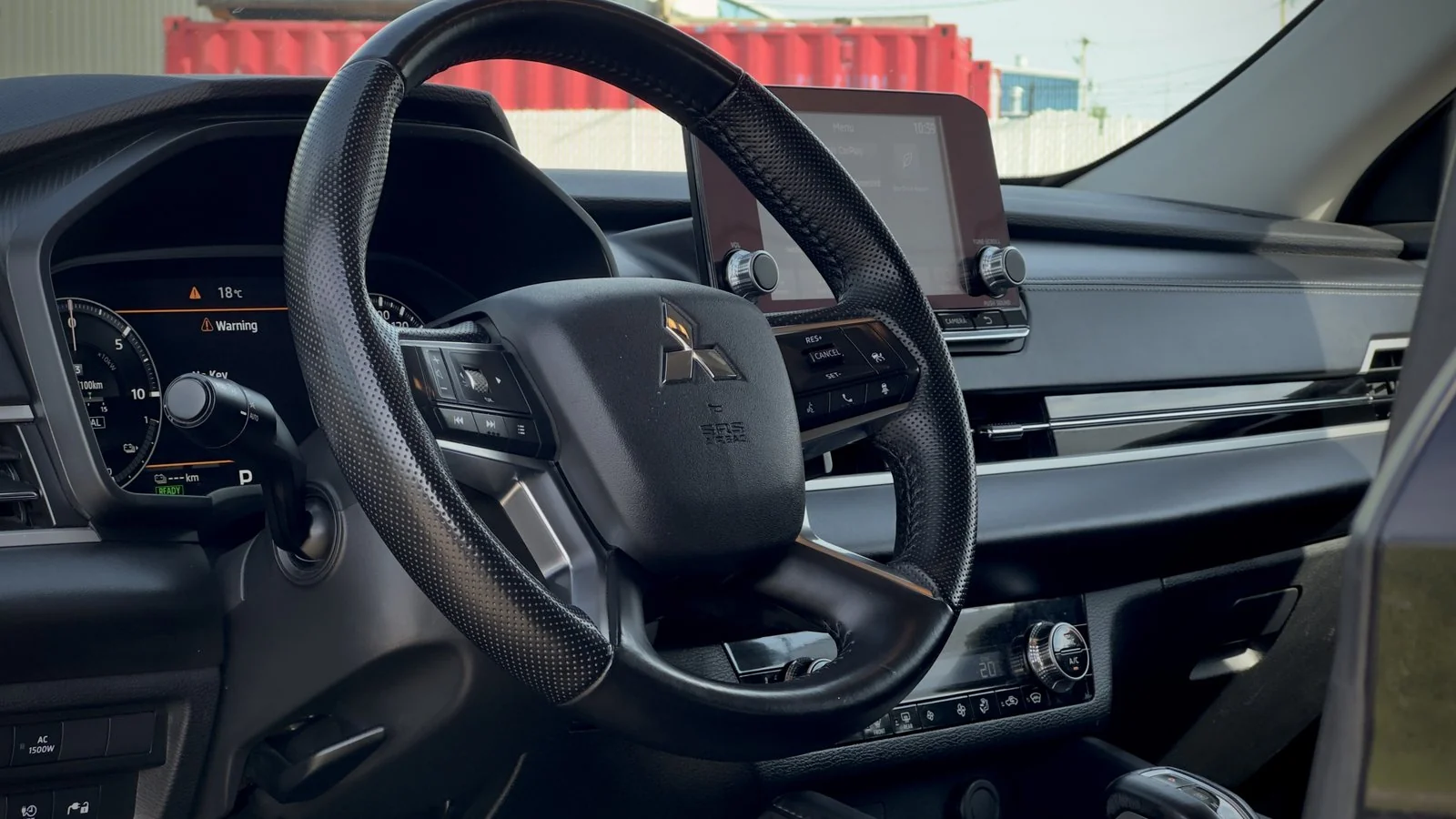2023 Mitsubishi Outlander ES-PHEV used SUV thumbnail 13