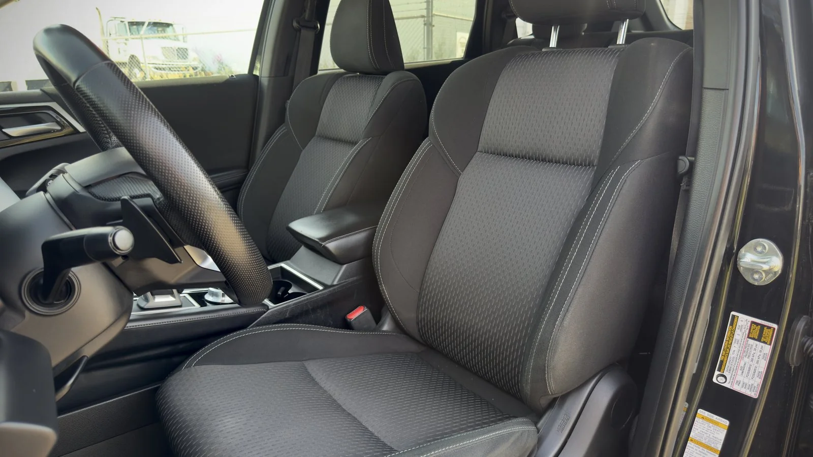 2023 Mitsubishi Outlander ES-PHEV used SUV thumbnail 15