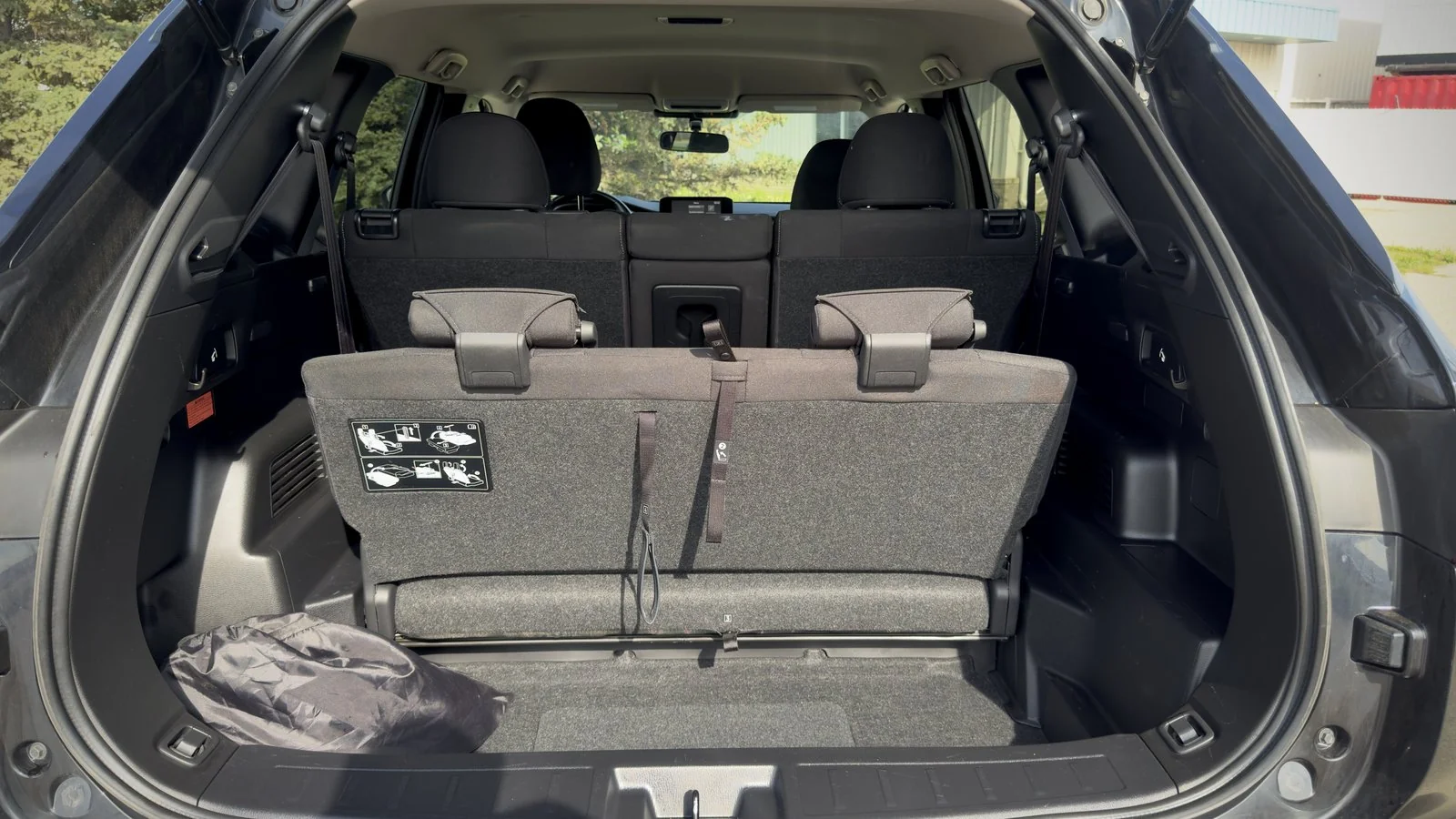 2023 Mitsubishi Outlander ES-PHEV used SUV thumbnail 18
