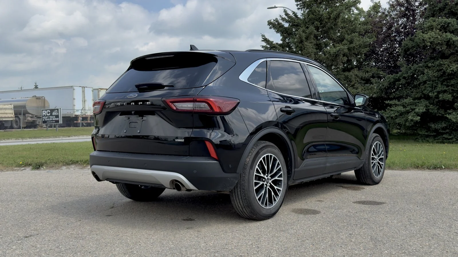 2023 Ford Escape PHEV used SUV thumbnail 7