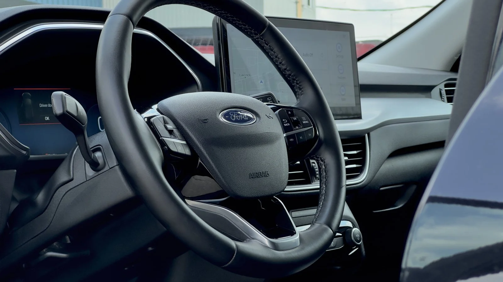 2023 Ford Escape PHEV used SUV thumbnail 13