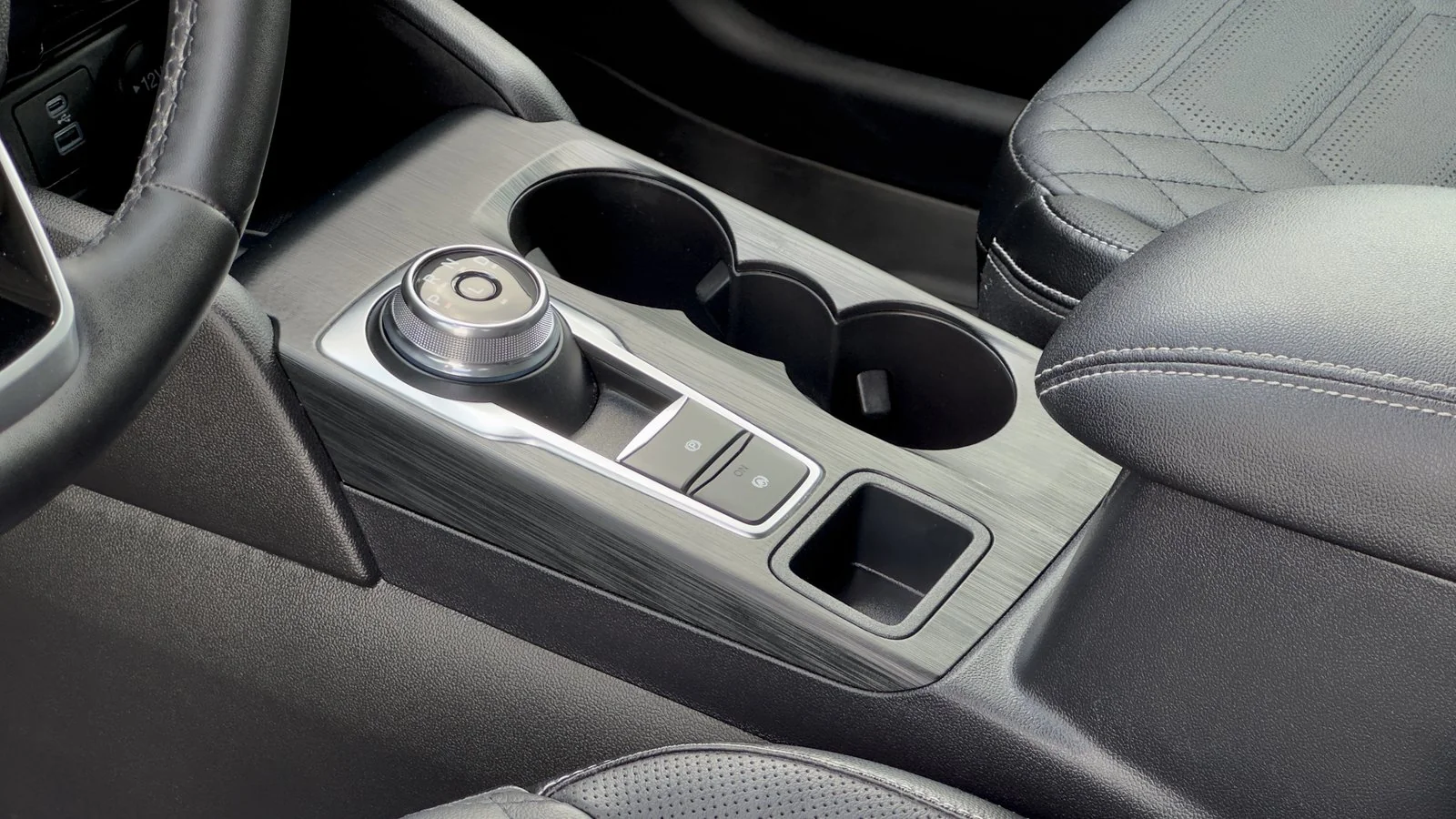 2023 Ford Escape PHEV used SUV thumbnail 14