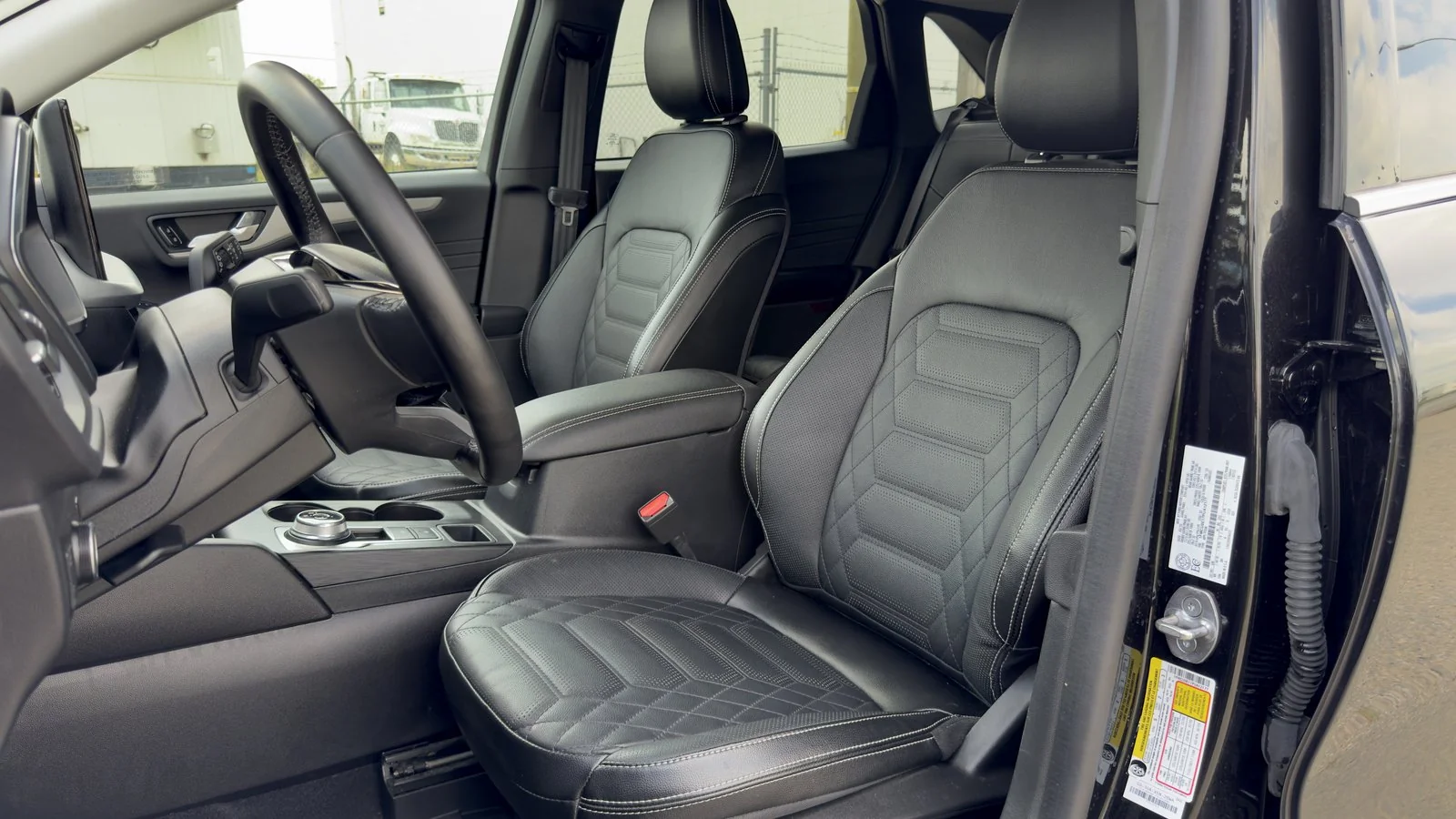 2023 Ford Escape PHEV used SUV thumbnail 17