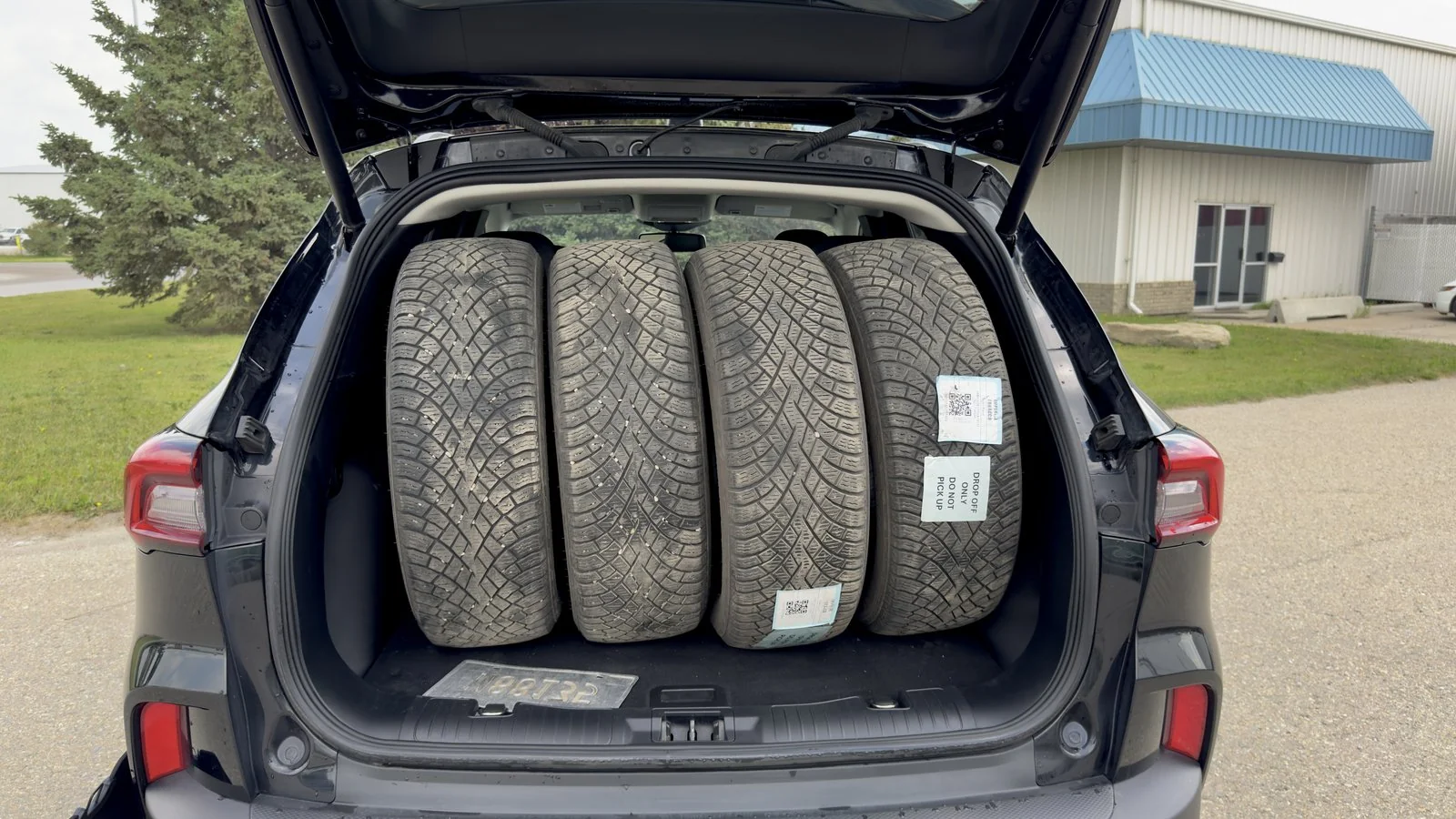 2023 Ford Escape PHEV used SUV thumbnail 19