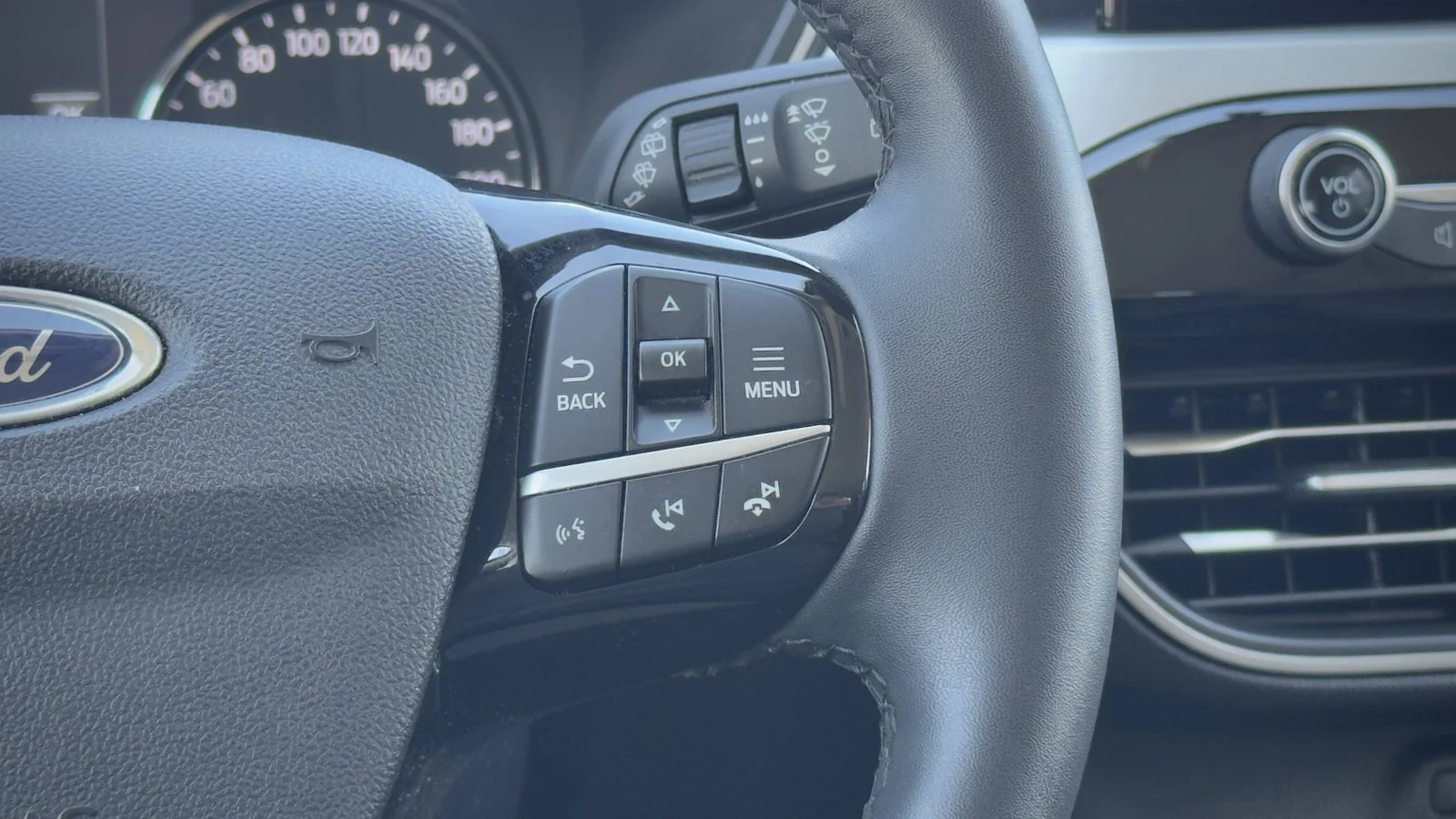 2022 Ford Escape Hybrid used SUV thumbnail 22