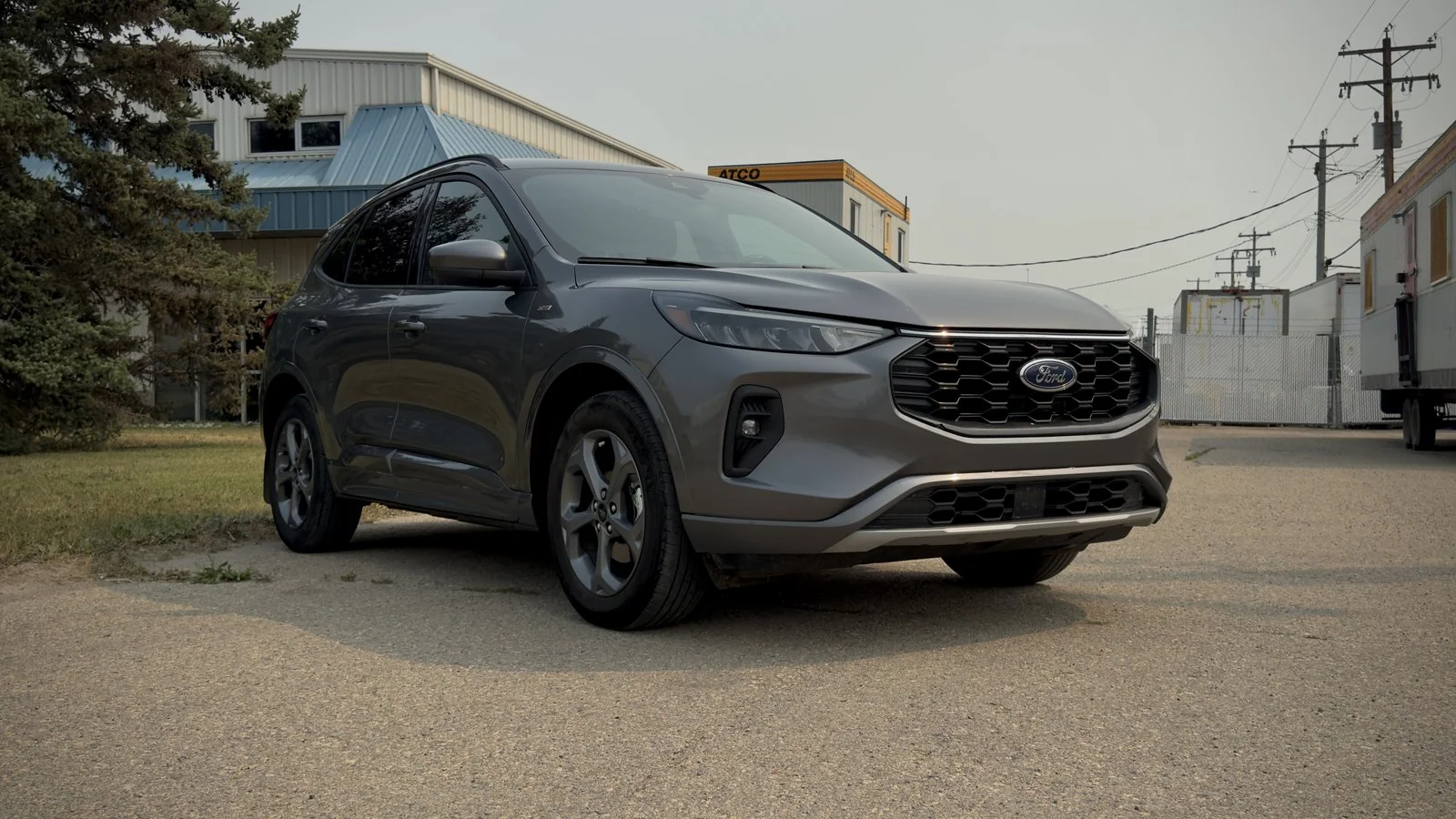 2024 Ford Escape Hybrid ST-Line used SUV thumbnail 3