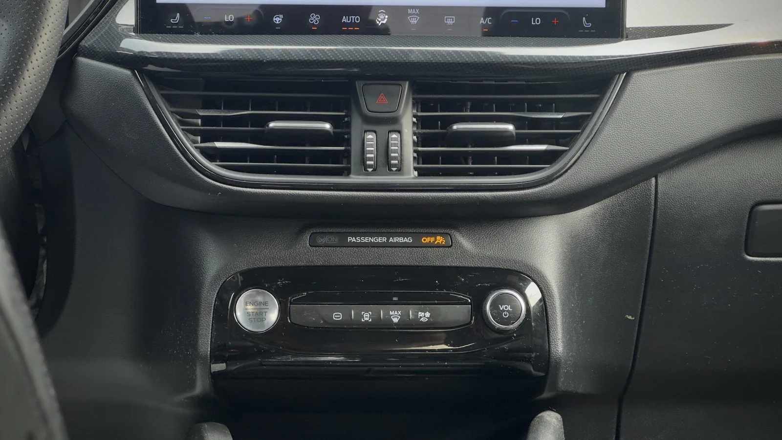 2024 Ford Escape Hybrid ST-Line used SUV thumbnail 26