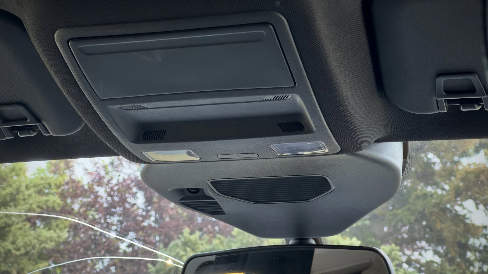 2024 Ford Escape Hybrid ST-Line used SUV thumbnail 28