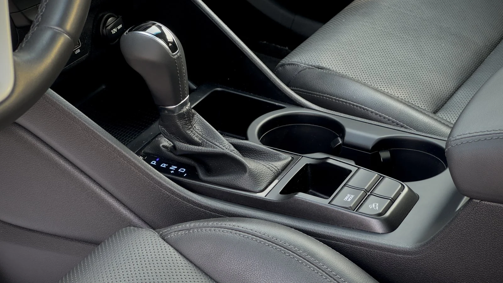 2021 Hyundai Tucson Preferred w/Sun&Leather used SUV thumbnail 14
