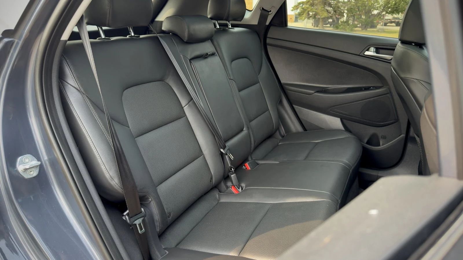 2021 Hyundai Tucson Preferred w/Sun&Leather used SUV thumbnail 19