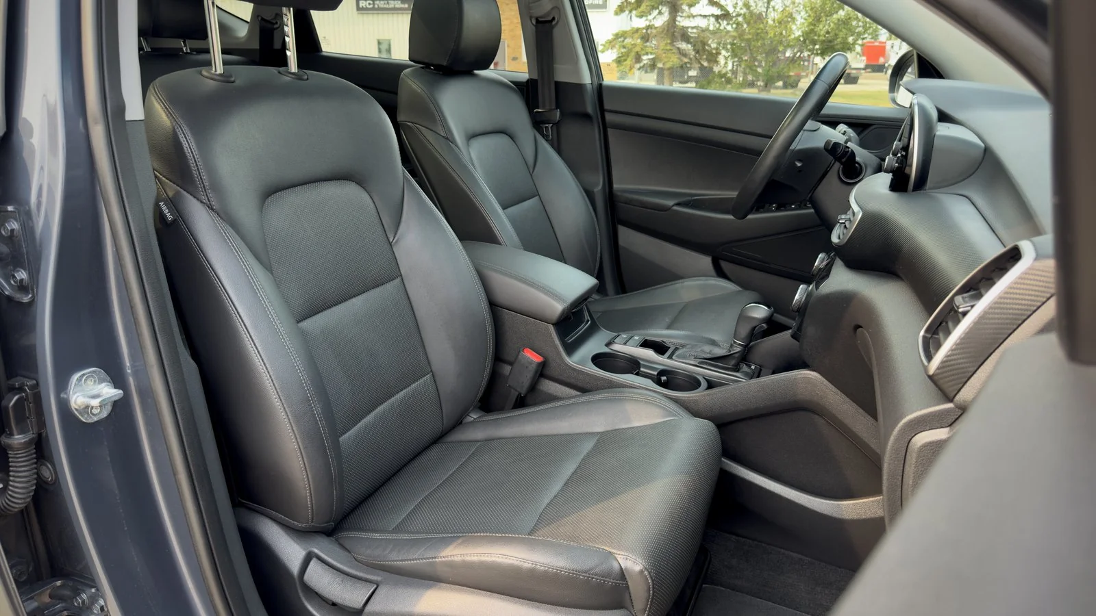 2021 Hyundai Tucson Preferred w/Sun&Leather used SUV thumbnail 20