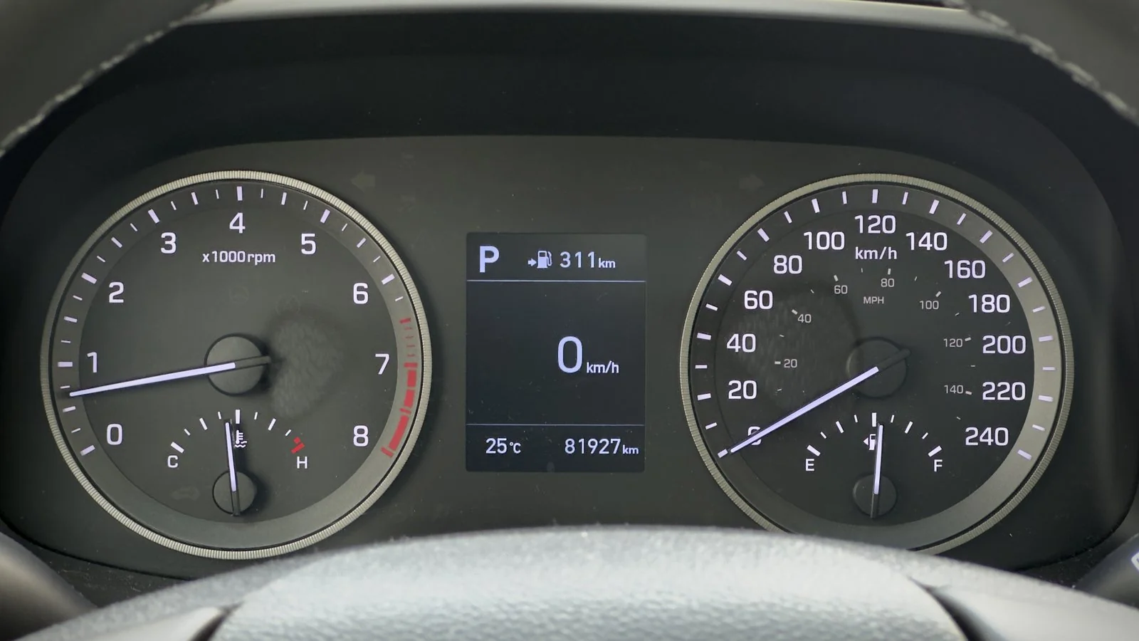 2021 Hyundai Tucson Preferred w/Sun&Leather used SUV thumbnail 24