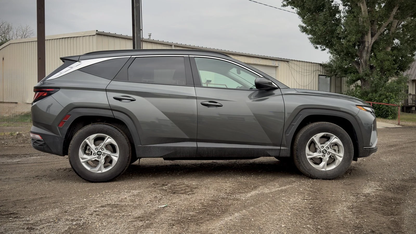 2023 Hyundai Tucson Preferred used SUV thumbnail 4
