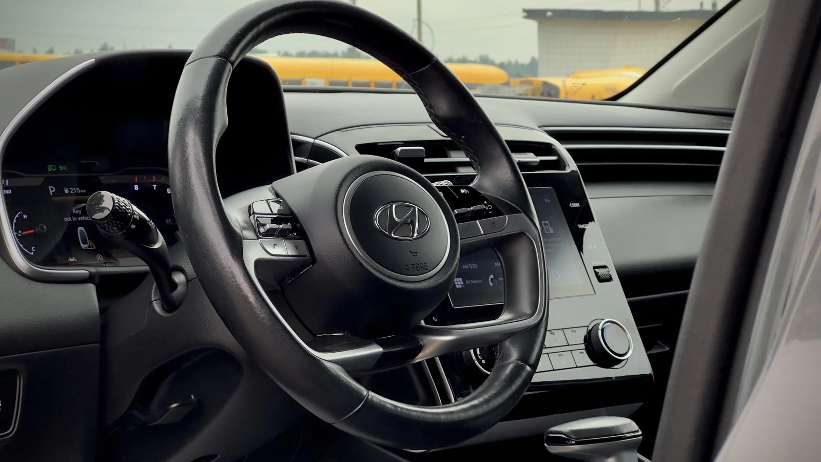 2023 Hyundai Tucson Preferred used SUV thumbnail 11