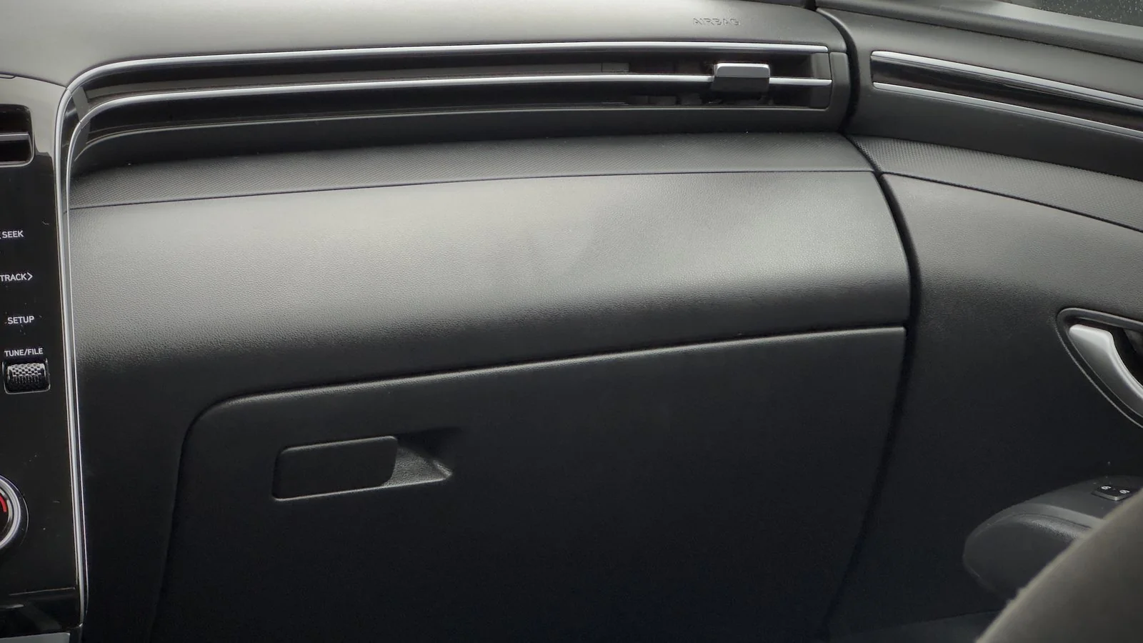 2023 Hyundai Tucson Preferred used SUV thumbnail 24