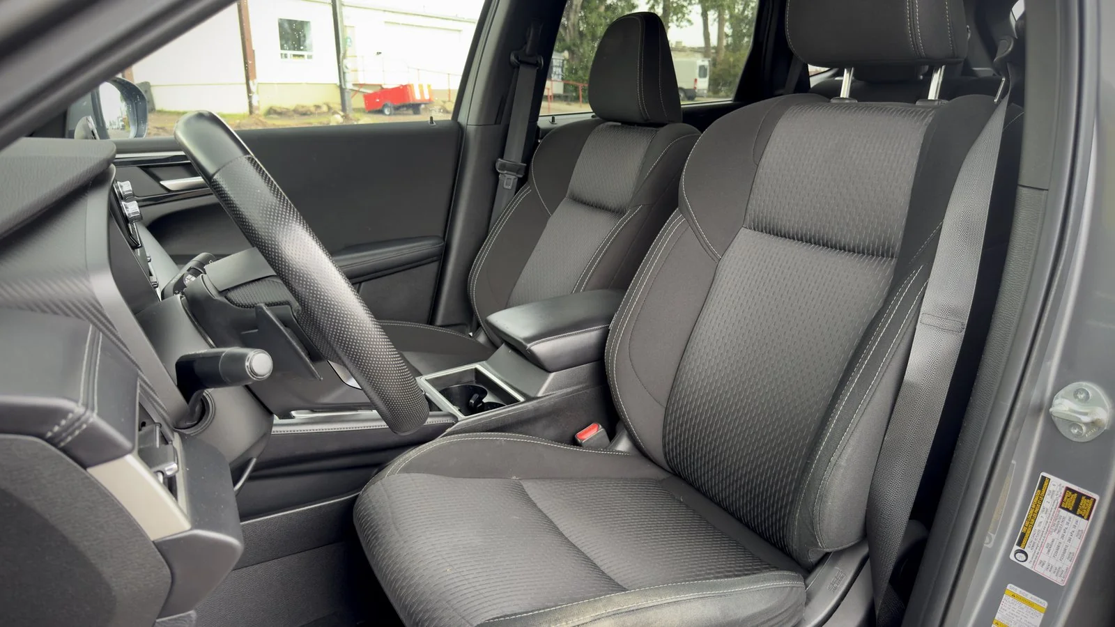 2023 Mitsubishi Outlander ES PHEV used SUV thumbnail 15