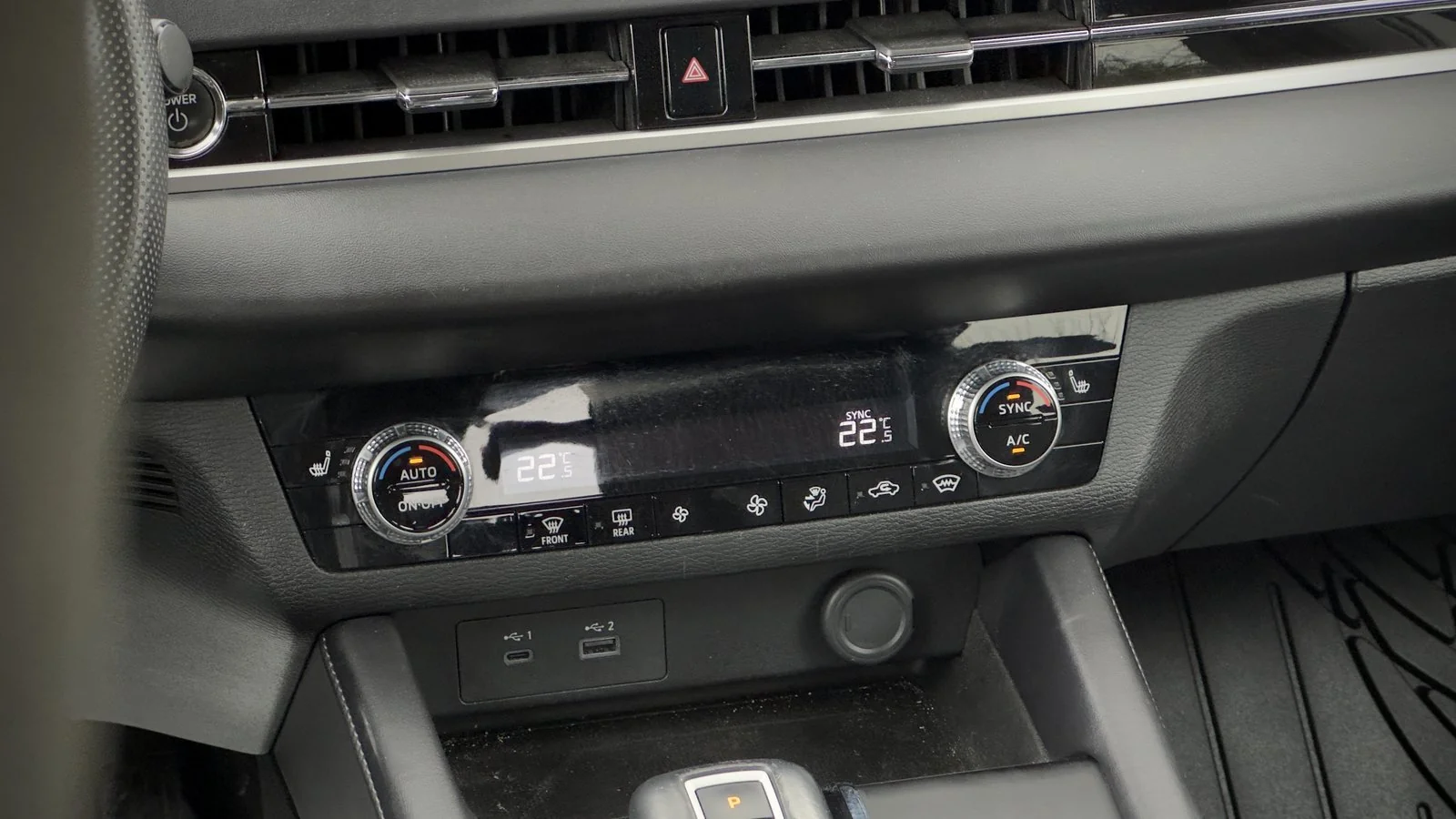 2023 Mitsubishi Outlander ES PHEV used SUV thumbnail 26
