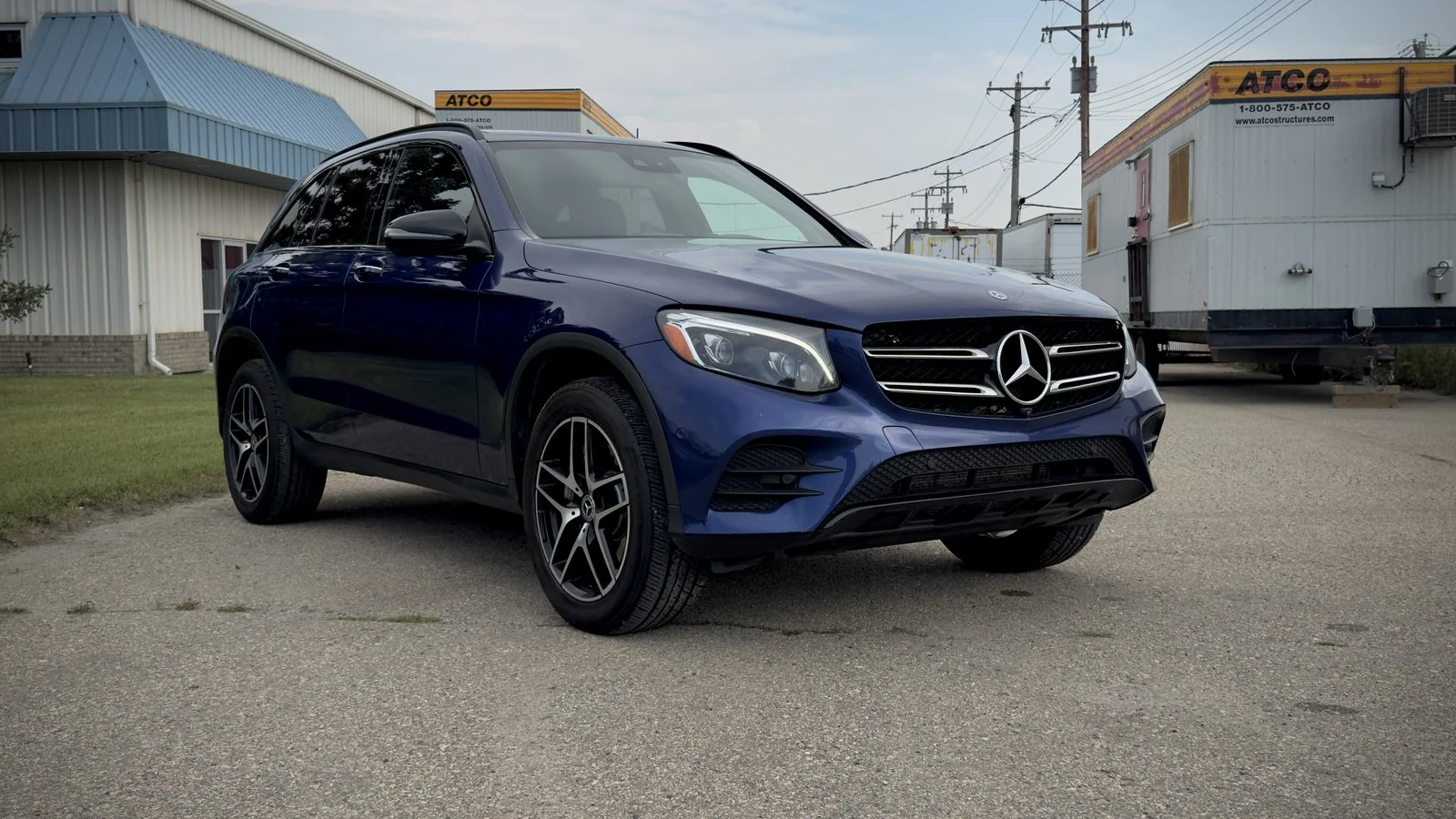 2019 Mercedes-Benz GLC-Class GLC300 used SUV thumbnail 3