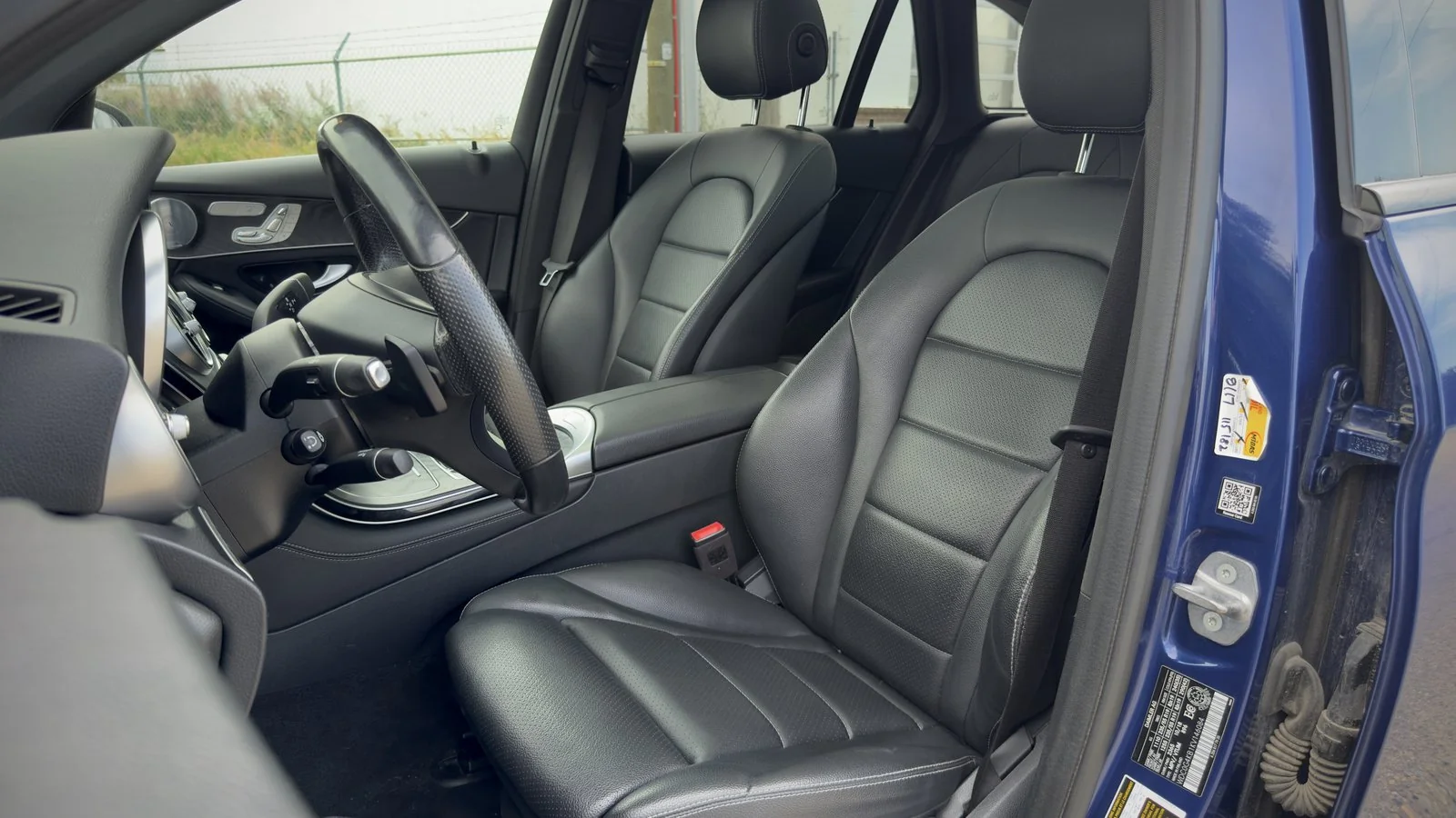 2019 Mercedes-Benz GLC-Class GLC300 used SUV thumbnail 14