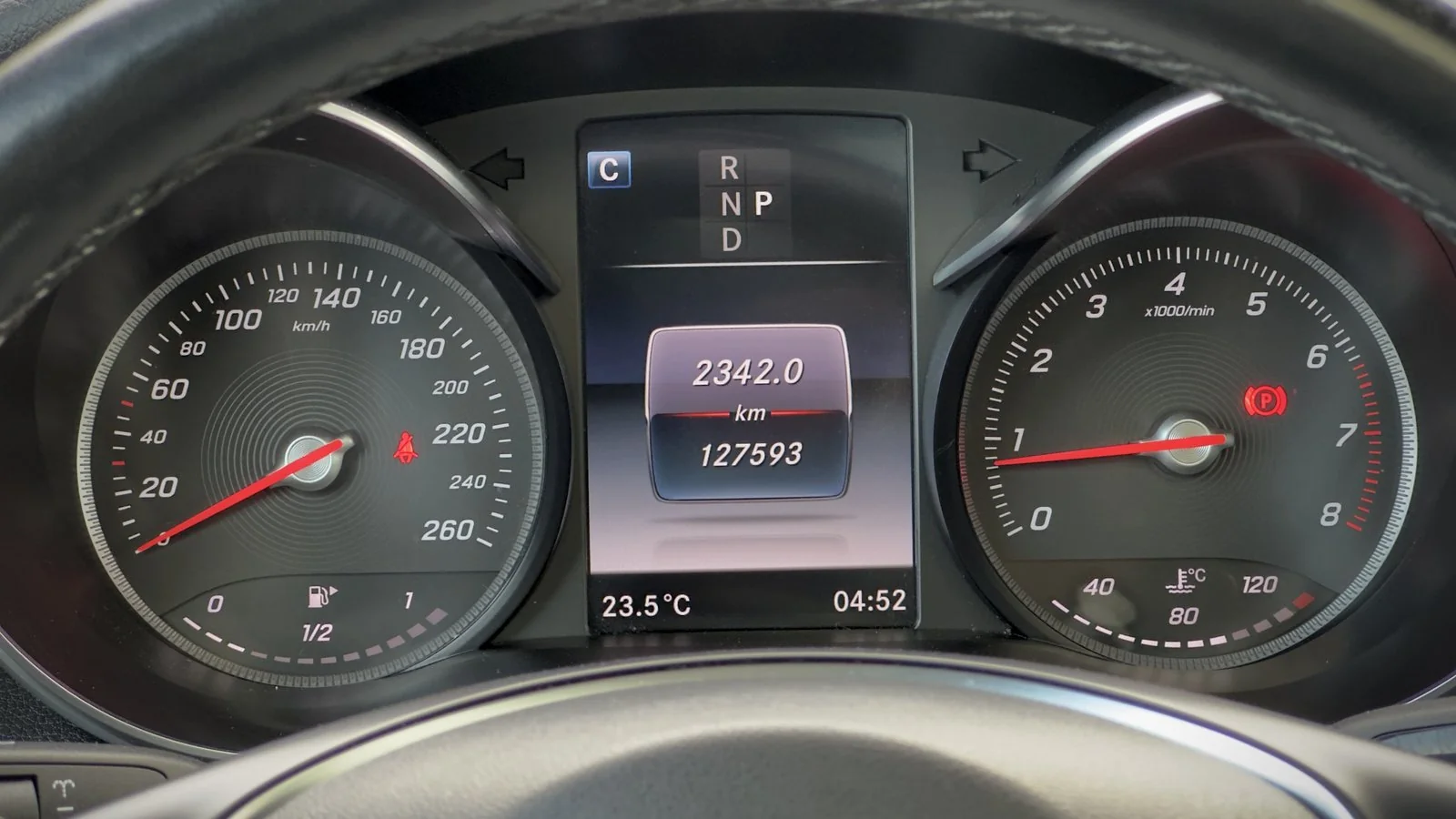 2019 Mercedes-Benz GLC-Class GLC300 used SUV thumbnail 22