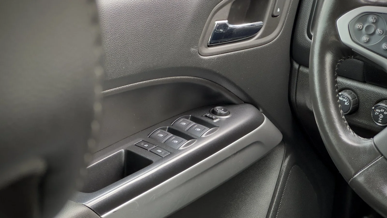 2022 Chevrolet Colorado Zr2 used Truck thumbnail 25