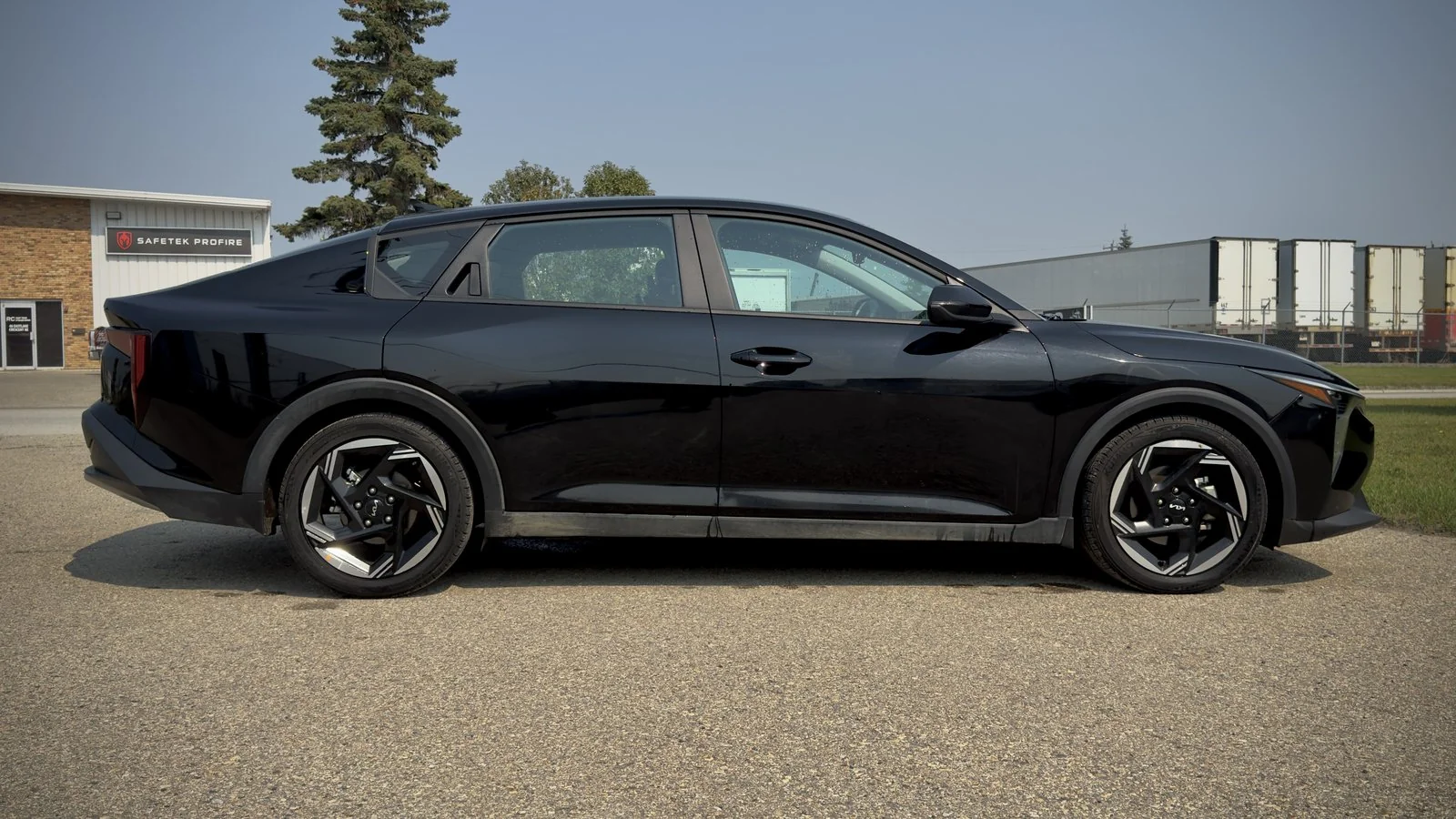 2025 Kia K4 EX used Sedan thumbnail 8