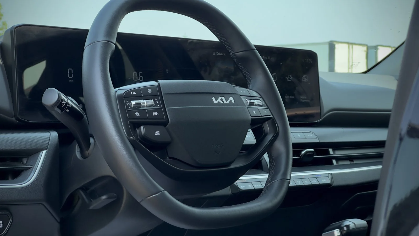 2025 Kia K4 EX used Sedan thumbnail 9