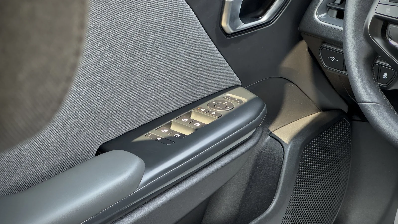 2025 Kia K4 EX used Sedan thumbnail 21