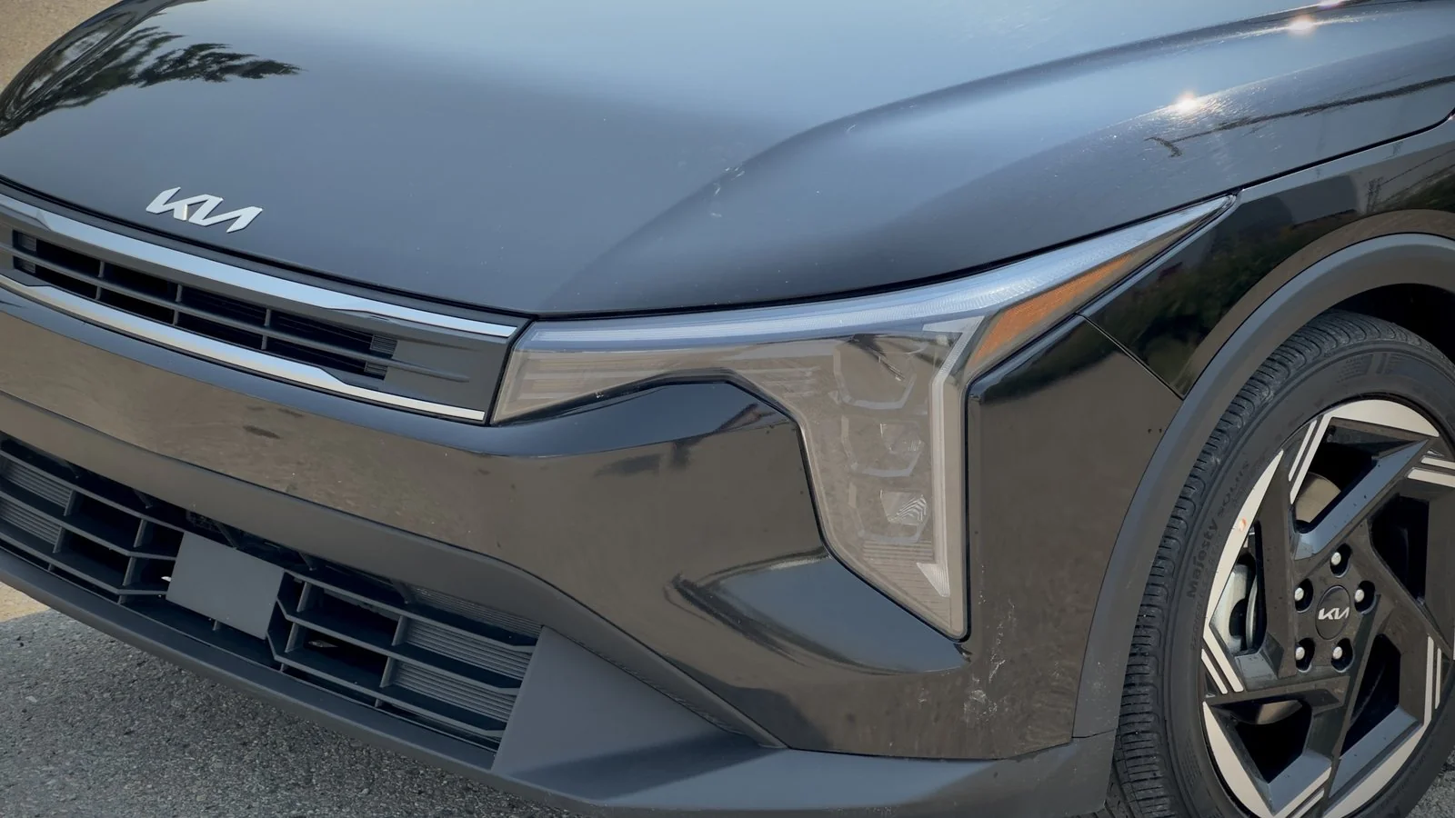 2025 Kia K4 EX used Sedan thumbnail 29