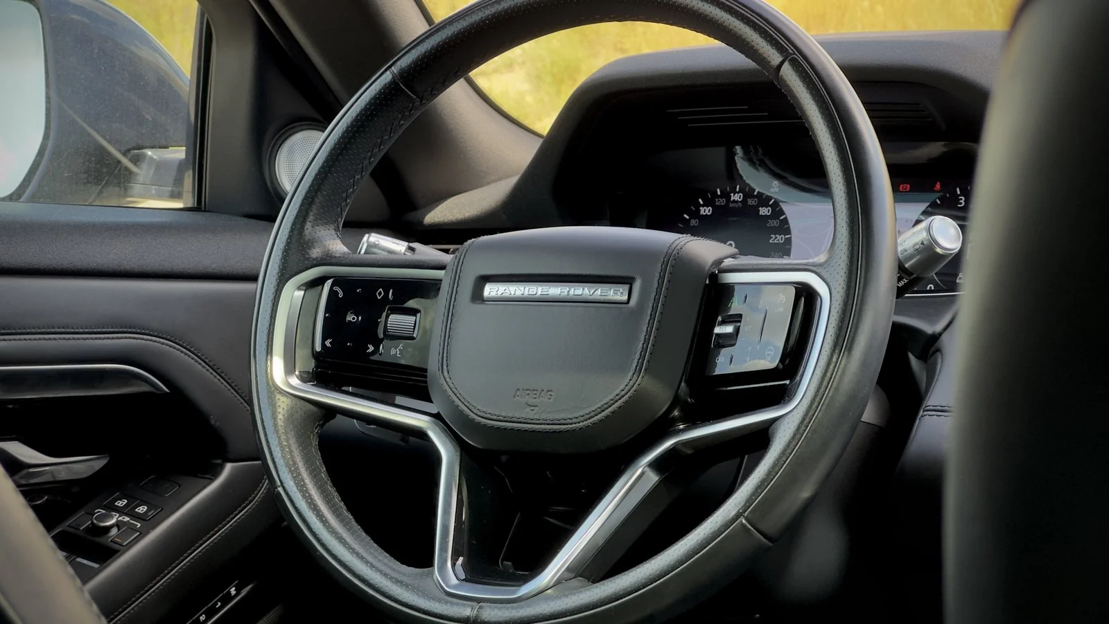 2021 Land Rover Range Rover Evoque R-Dynamic HSE used SUV thumbnail 22