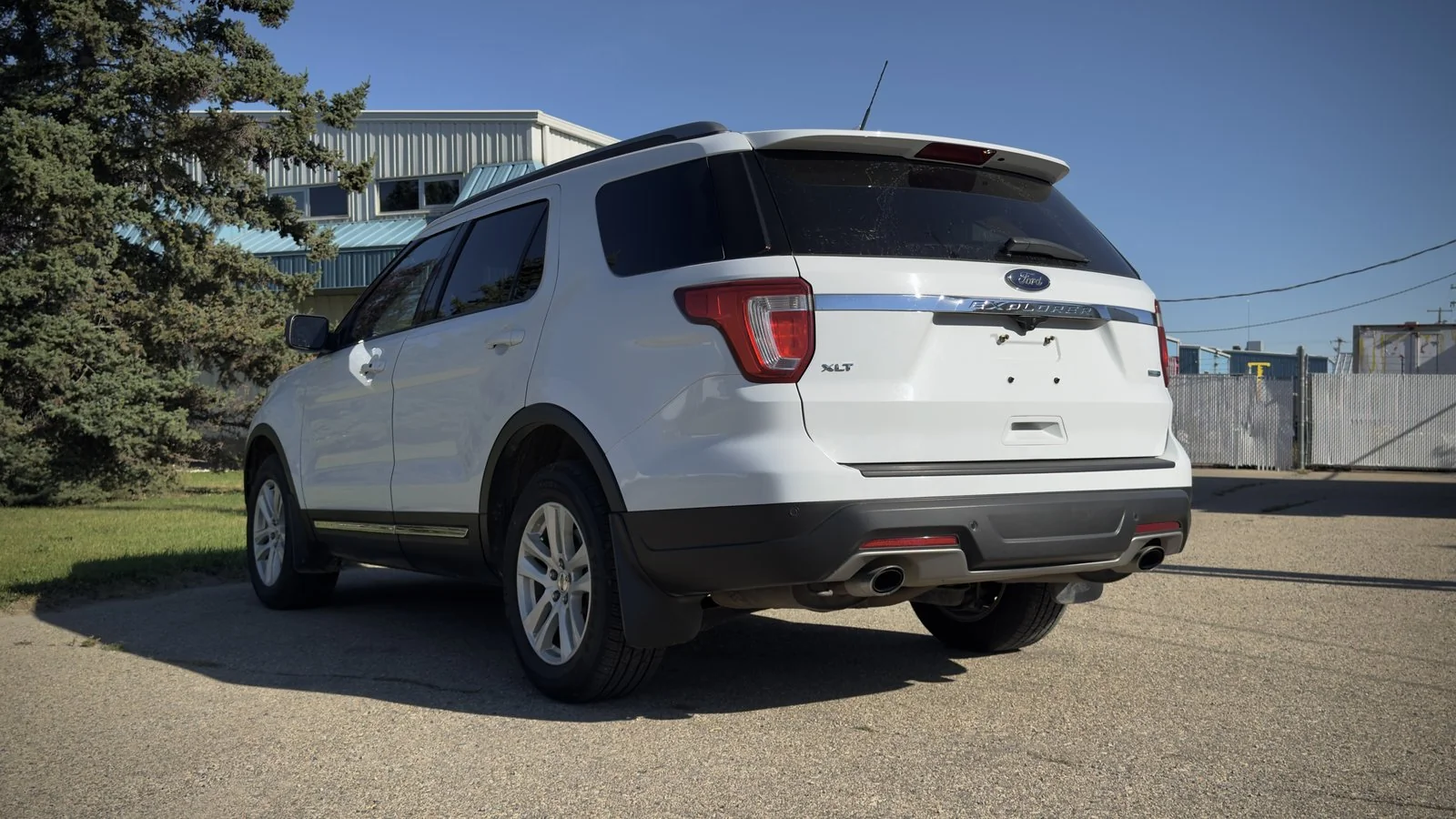 2019 Ford Explorer XLT used SUV thumbnail 5