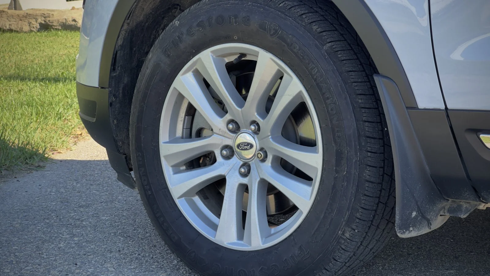 2019 Ford Explorer XLT used SUV thumbnail 11