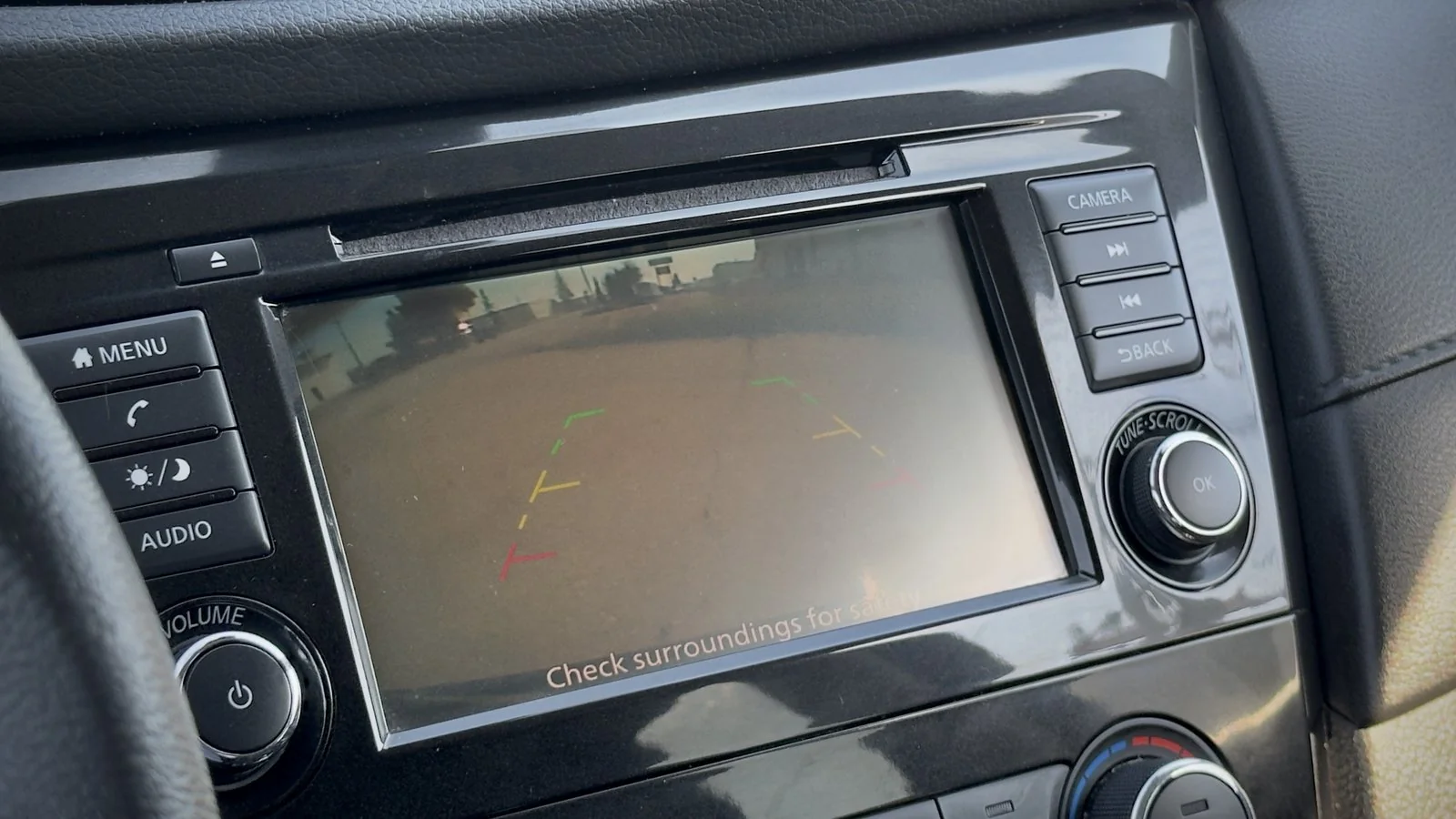 2020 Nissan Rogue SV used SUV thumbnail 28
