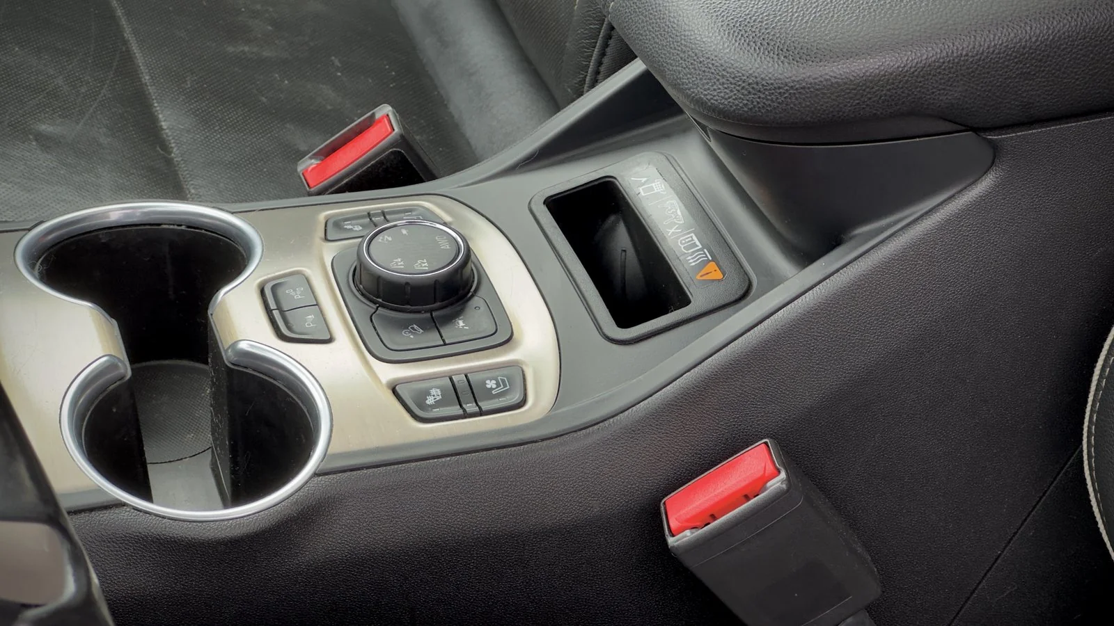 2020 GMC Terrain Denali used SUV thumbnail 15
