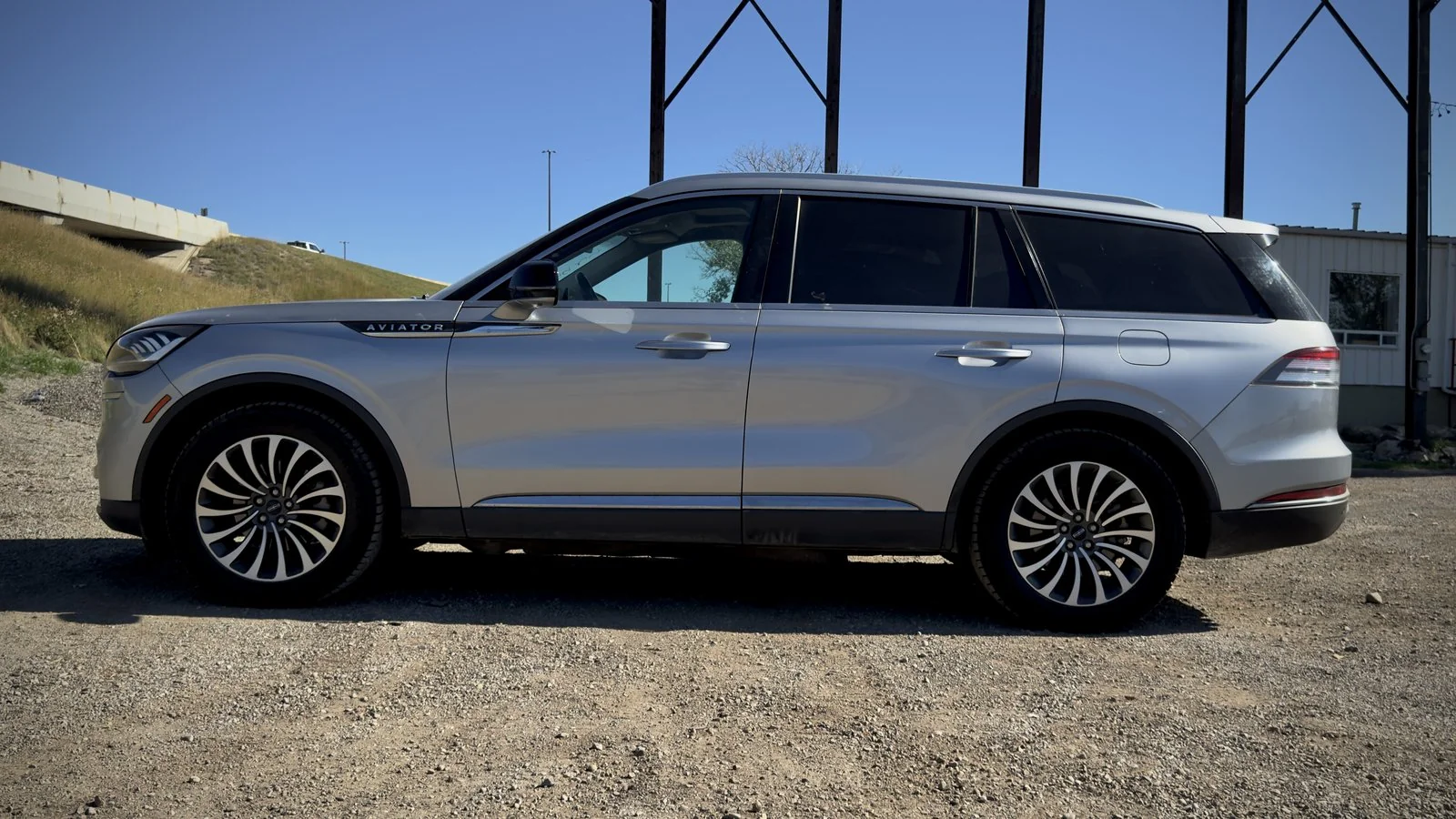 2022 Lincoln Aviator Reserve used SUV thumbnail 8