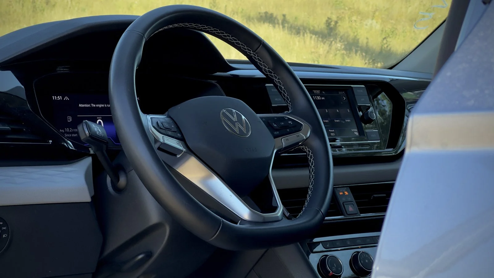 2023 Volkswagen Taos Trendline used SUV thumbnail 9