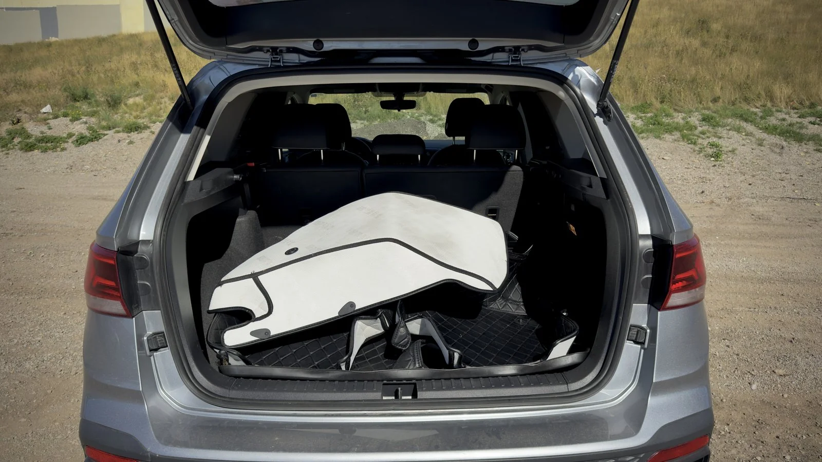 2023 Volkswagen Taos Trendline used SUV thumbnail 13
