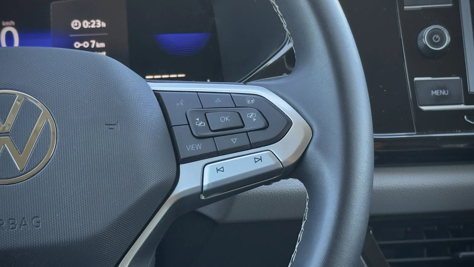 2023 Volkswagen Taos Trendline used SUV thumbnail 18