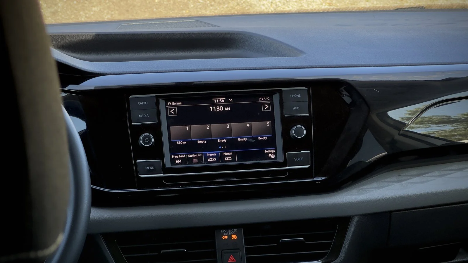 2023 Volkswagen Taos Trendline used SUV thumbnail 21