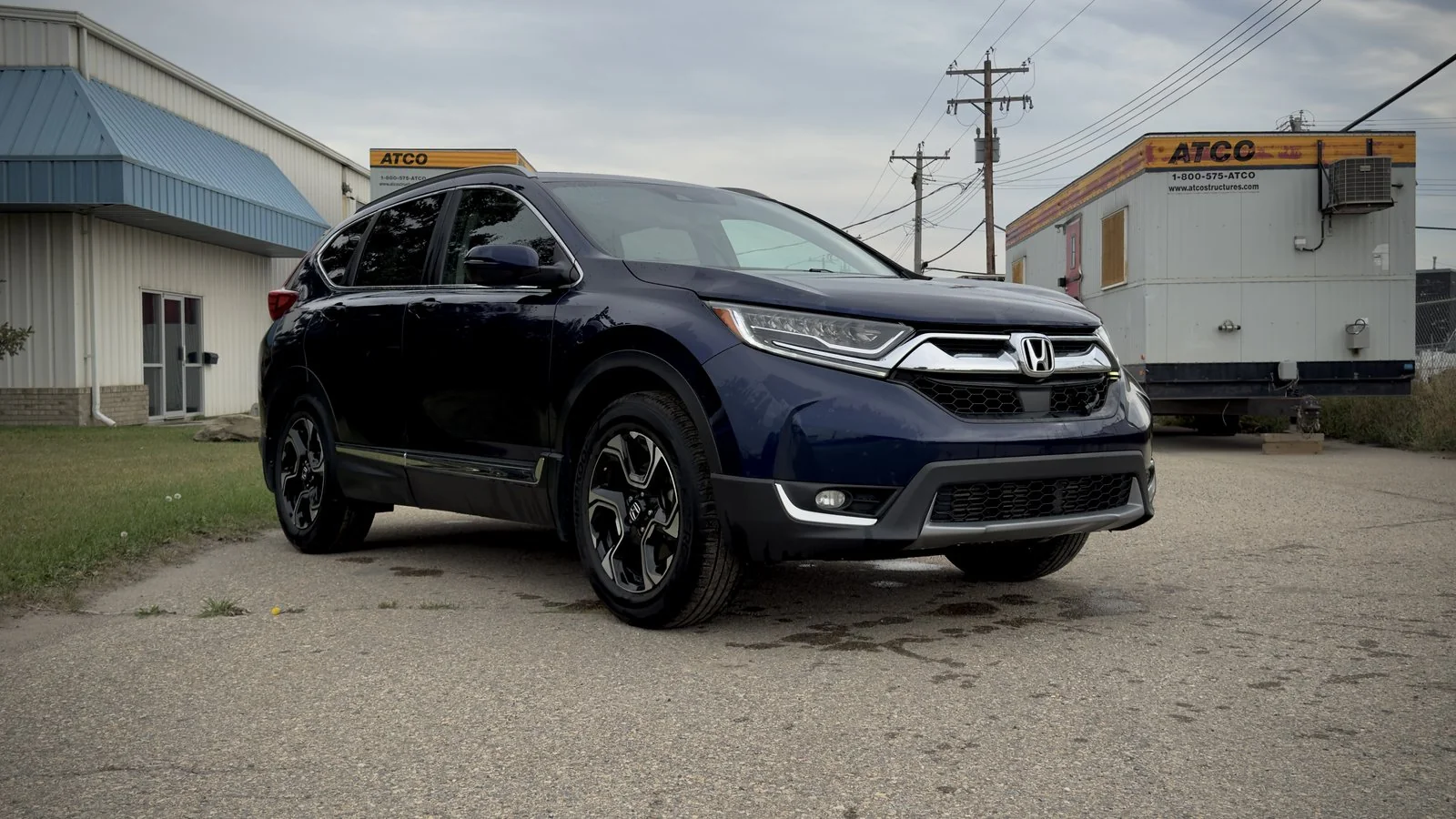 2019 Honda CR-V Touring used SUV thumbnail 3