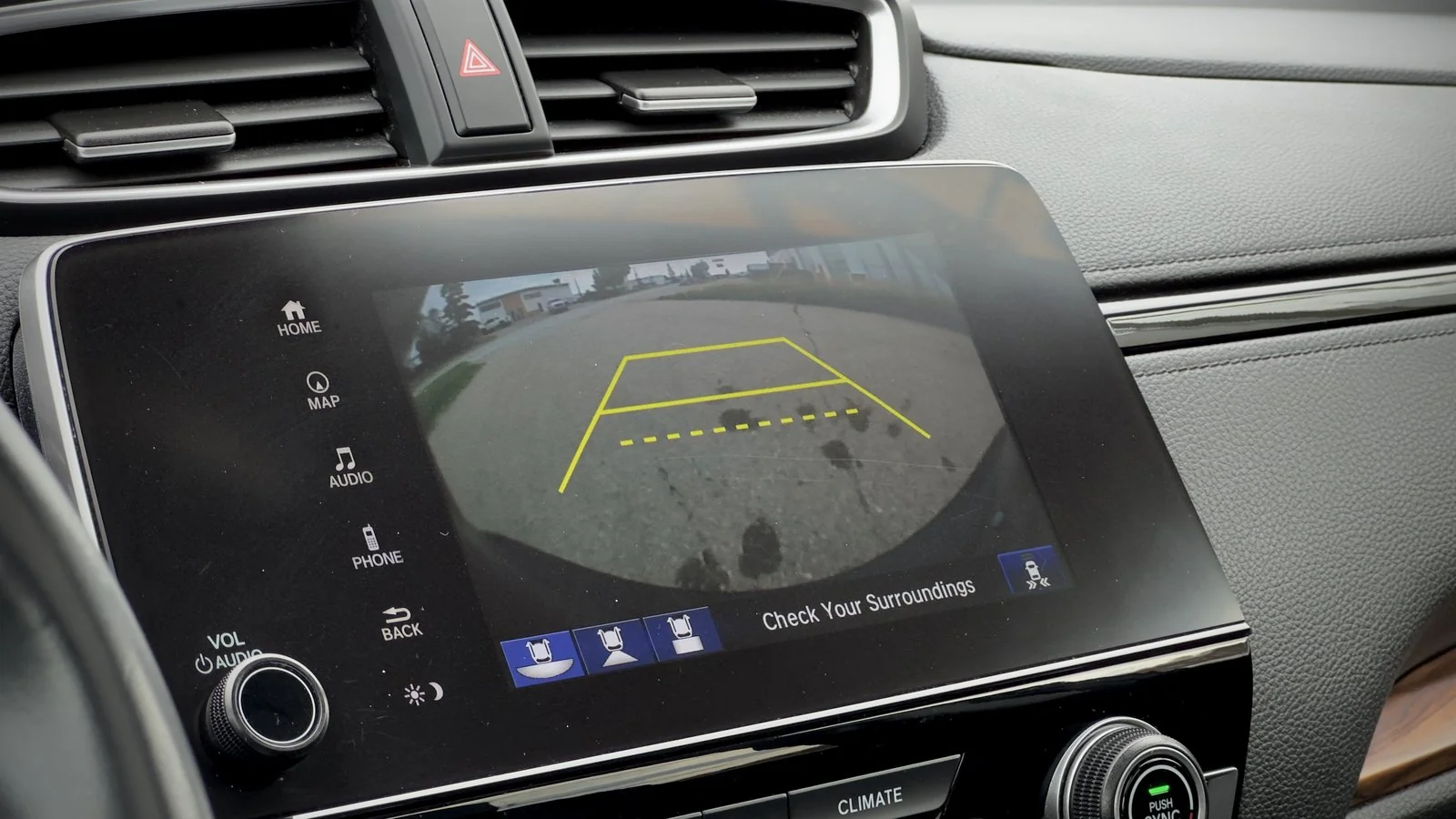 2019 Honda CR-V Touring used SUV thumbnail 29