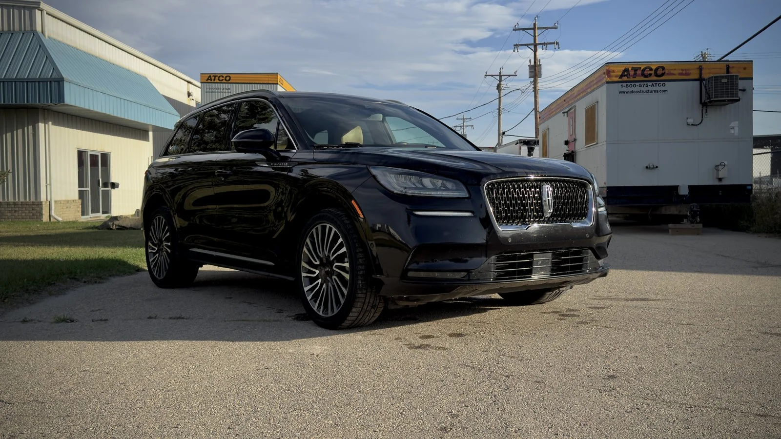 2021 Lincoln Corsair Reserve used SUV thumbnail 3