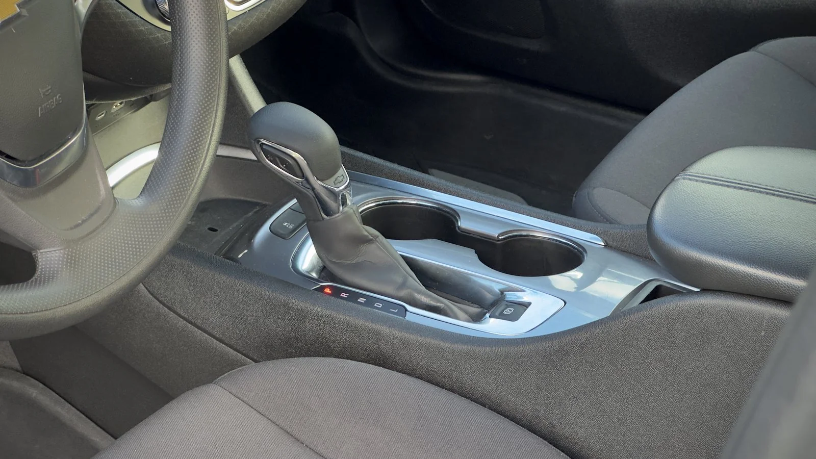 2025 Chevrolet Malibu 1LT used Sedan thumbnail 14