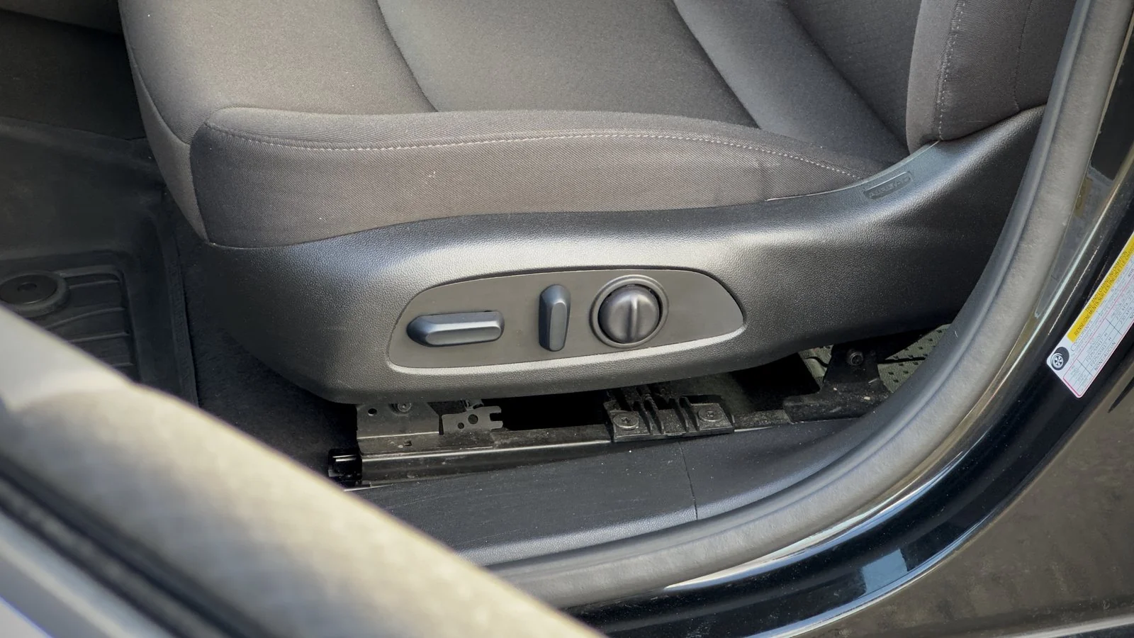 2025 Chevrolet Malibu 1LT used Sedan thumbnail 15