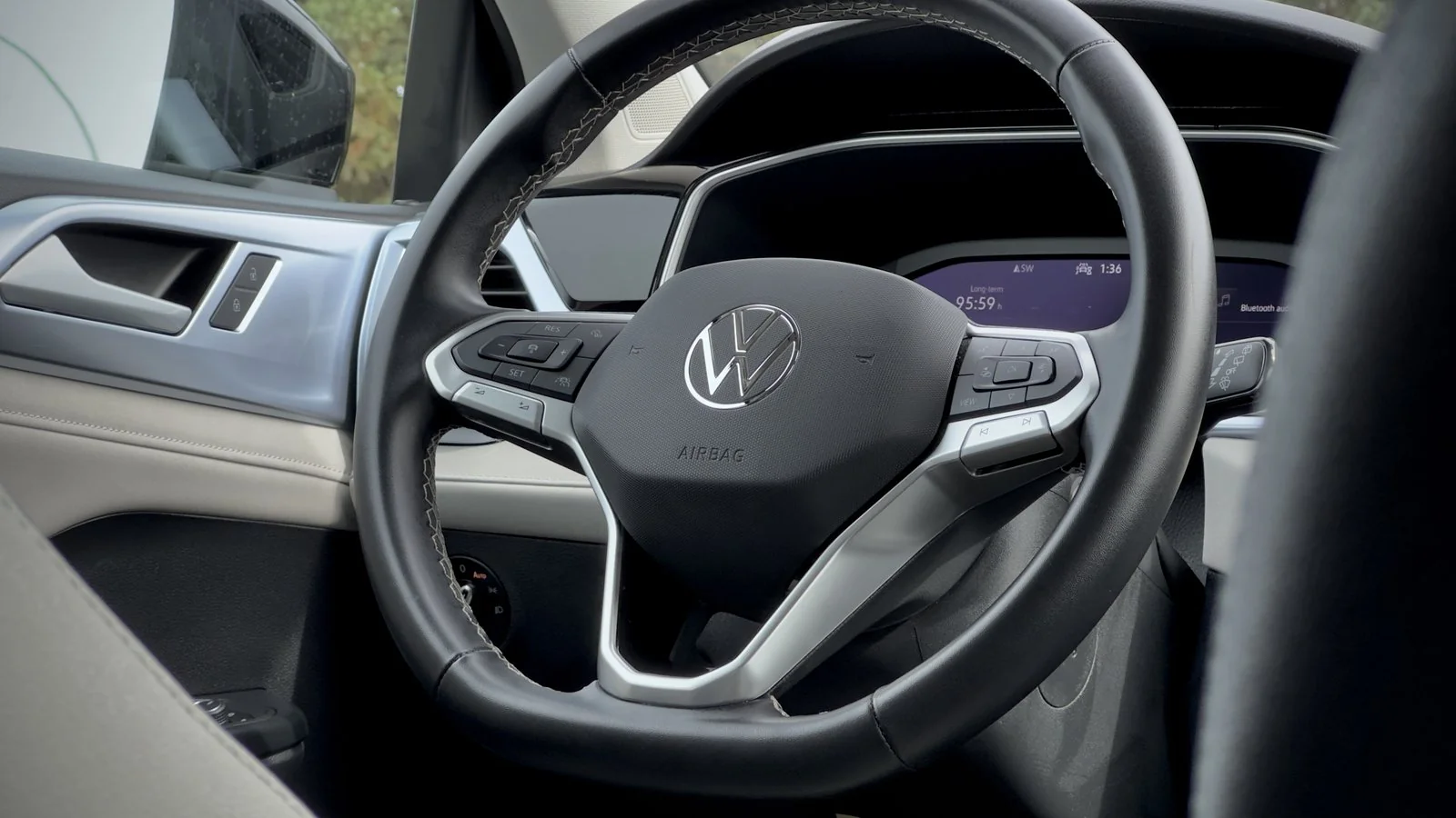 2025 Volkswagen Taos Comfortline used SUV thumbnail 21
