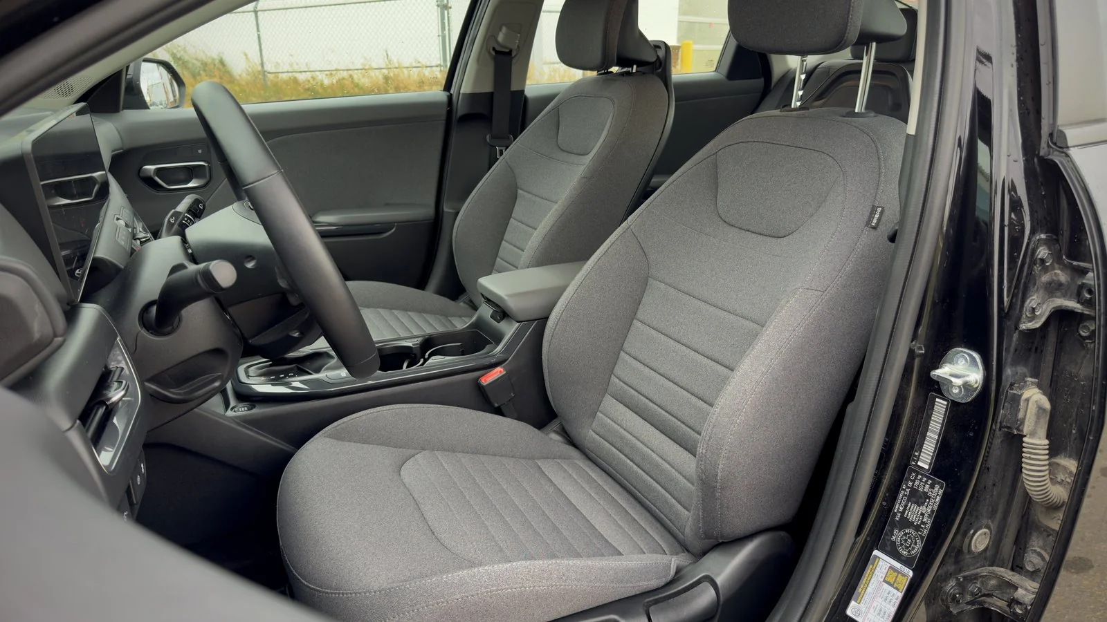 2025 Kia K4 EX used Sedan thumbnail 15