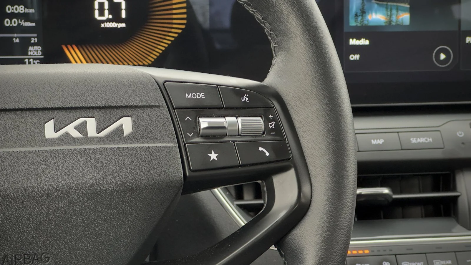 2025 Kia K4 EX used Sedan thumbnail 22