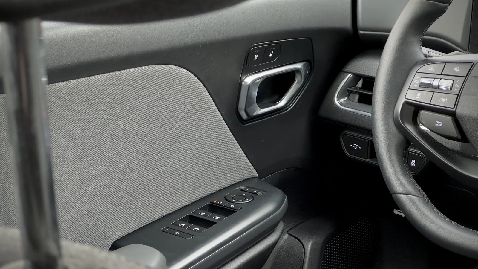 2025 Kia K4 EX used Sedan thumbnail 24