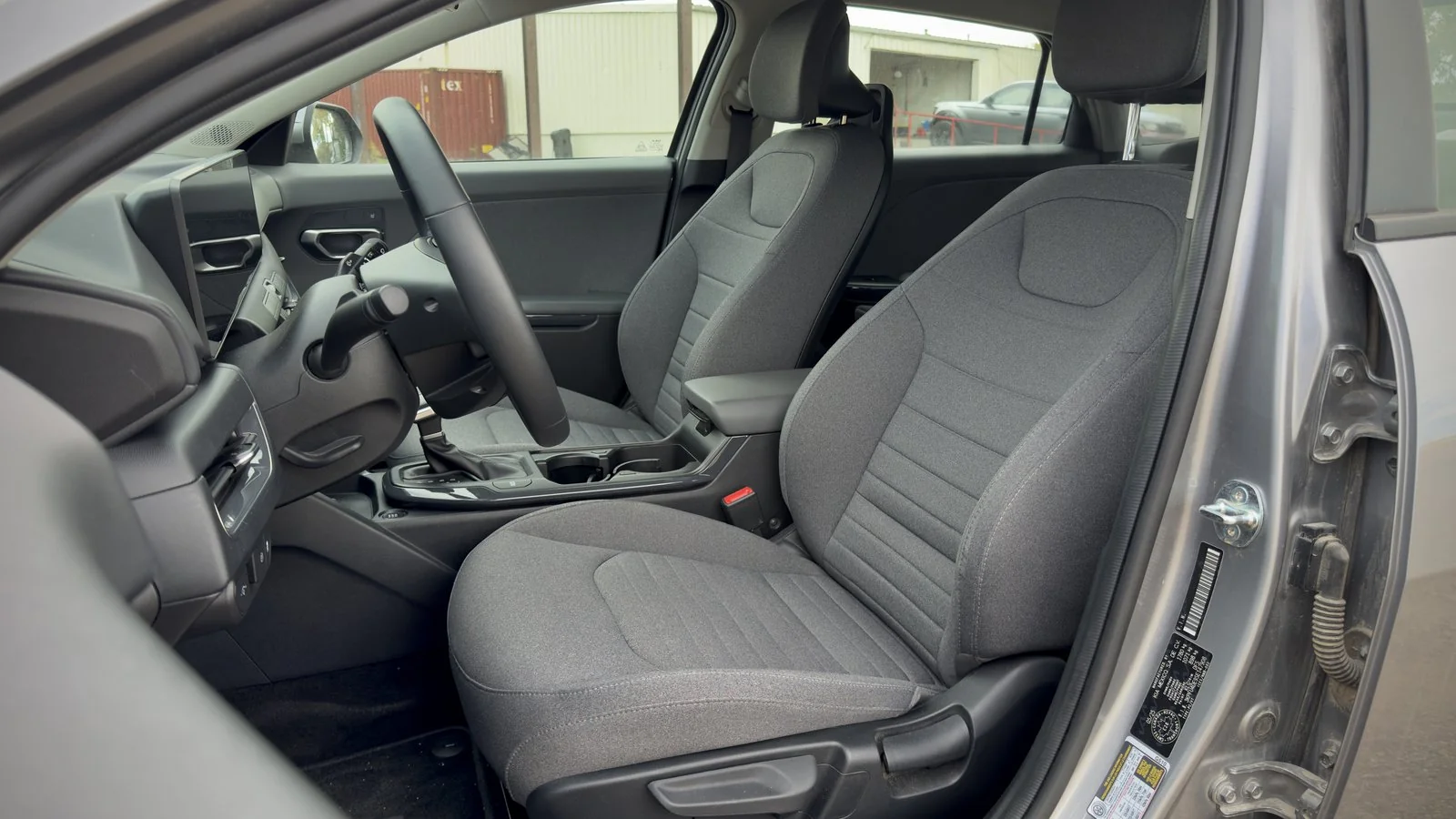 2025 Kia K4 EX used Sedan thumbnail 11